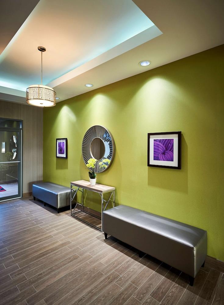 Hampton By Hilton Sarnia/point Edward Hotel Point Edward
