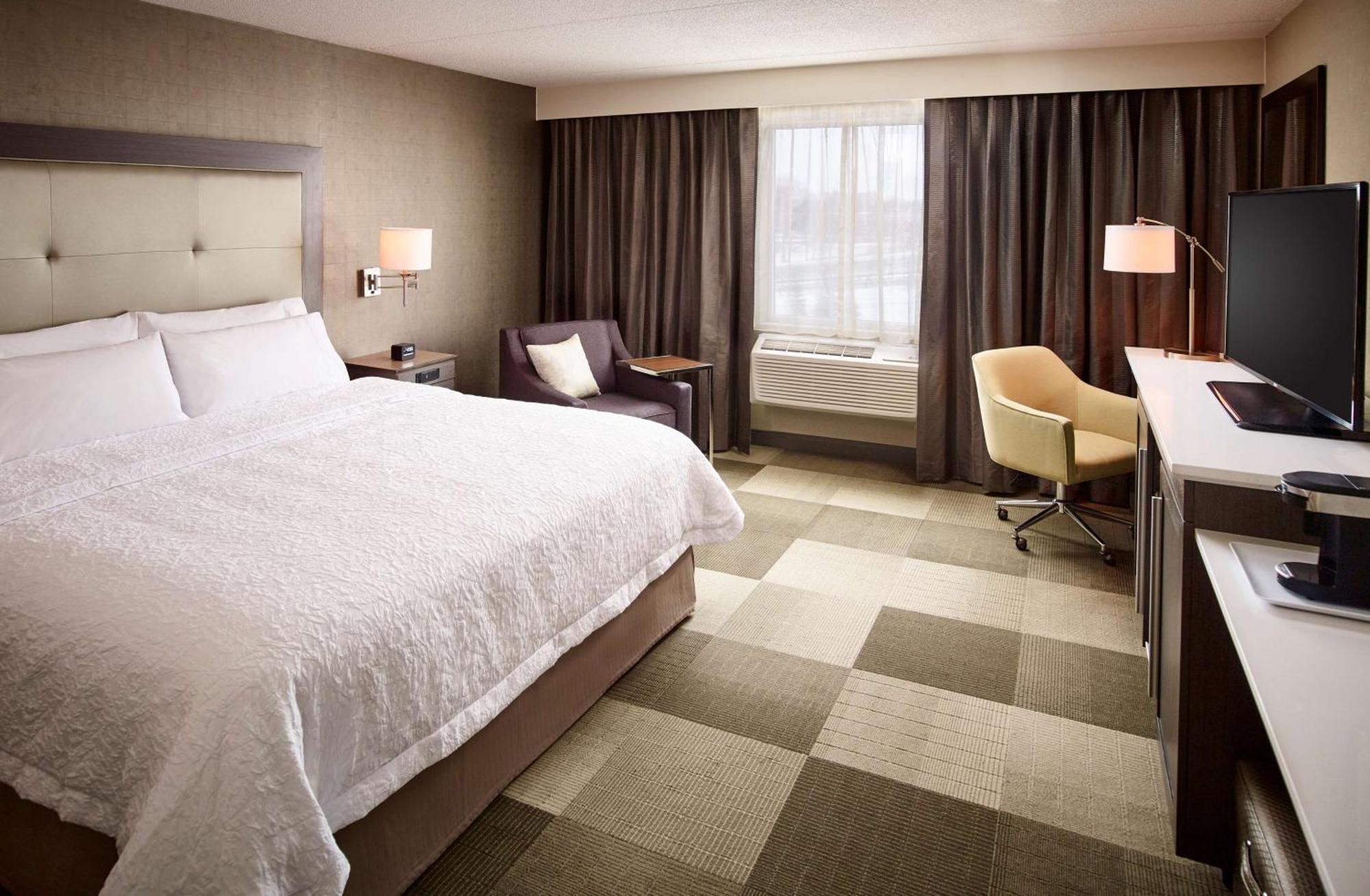 Hotel Hampton By Hilton Sarnia/point Edward Point Edward