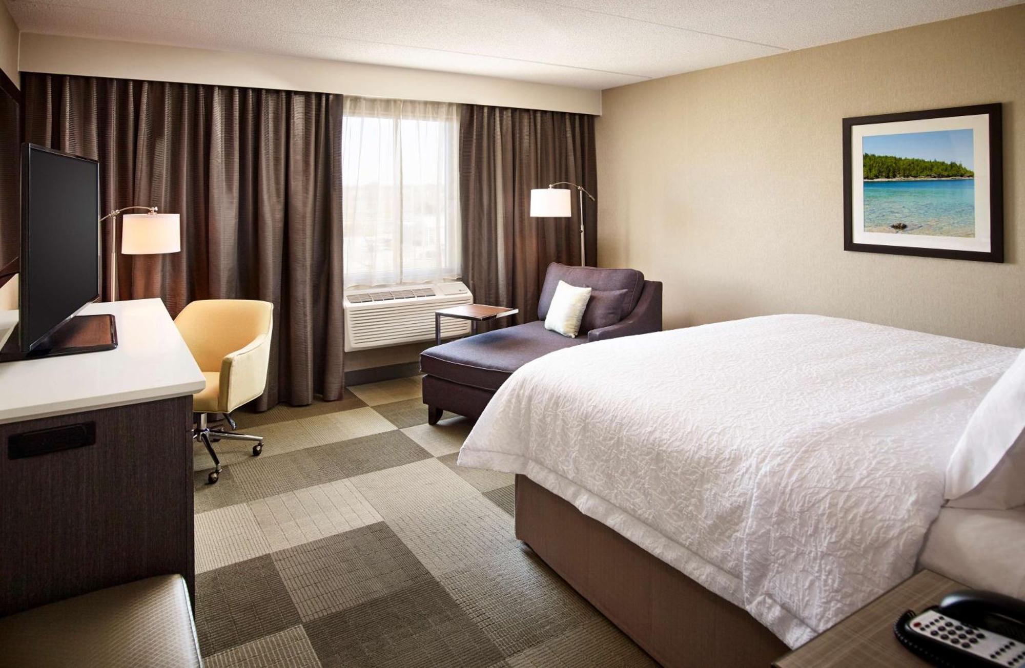Hampton By Hilton Sarnia/point Edward Hotel Port Edward